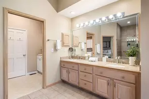 4270 Llanfair Ct, Columbus, OH 43221 - Photo 26