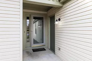 2423 Sutter Parkway Pkwy, Dublin, OH 43016 - Photo 4