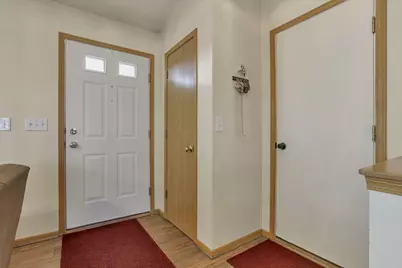 412 Hunters Court, Newark, OH 43055 - Photo 2