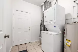 46 W Russell St, Columbus, OH 43215 - Photo 18