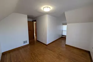 2225 Medina Ave, Columbus, OH 43211 - Photo 14