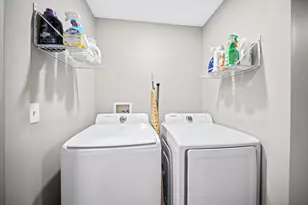 1392 Hepatica St, Blacklick, OH 43004 - Photo 34