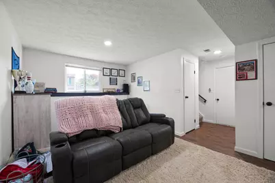 1025 Woodington Road, Westerville, OH 43081 - Photo 16