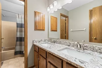 1041 Rosebank Drive, Columbus, OH 43235 - Photo 32