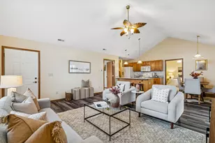 8482 Taylor Chase Dr, Reynoldsburg, OH 43068 - Photo 10