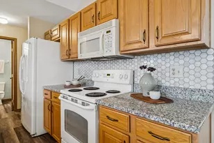 8482 Taylor Chase Dr, Reynoldsburg, OH 43068 - Photo 16