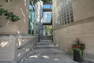 60 E Spring St, Columbus, OH 43215 - Photo 2