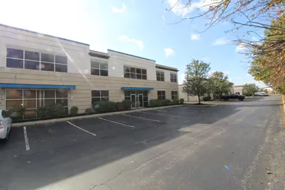 653 McCorkle Boulevard #R, Westerville, OH 43082 - Photo 2