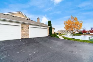 7030 Kinsale Ln, Powell, OH 43065 - Photo 10