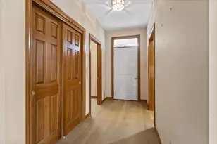 581 Westbury Woods Ct, Westerville, OH 43081 - Photo 4