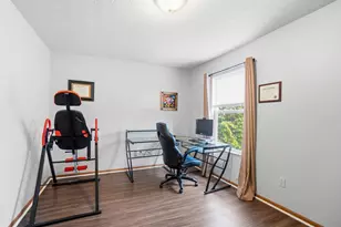 3766 Dunlane Ct, Columbus, OH 43228 - Photo 18