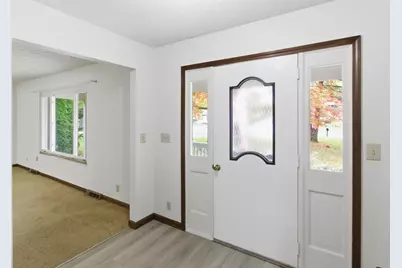 65 Daley Drive SW, Pataskala, OH 43062 - Photo 2