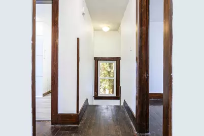 724 S Detroit Street, Bellefontaine, OH 43311 - Photo 12