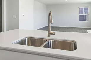 938 Sherwood Loop, Bellefontaine, OH 43311 - Photo 14