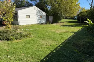 1953 Fishinger Rd, Columbus, OH 43221 - Photo 14