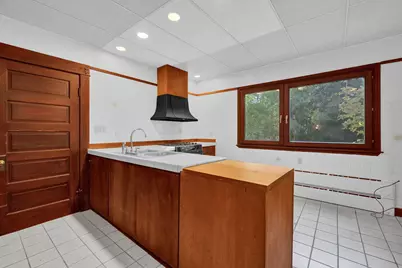 438 W College Street, Granville, OH 43023 - Photo 18