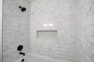 238 Edgevale Rd, Columbus, OH 43209 - Photo 24