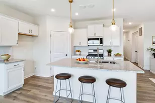 717 Maria Dr, Plain City, OH 43064 - Photo 10