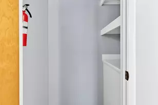 2579 Eakin Rd, Columbus, OH 43204 - Photo 18