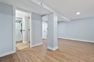 1472 S Champion Ave, Columbus, OH 43207 - Photo 24