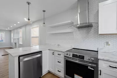 1472 S Champion Avenue, Columbus, OH 43207 - Photo 6