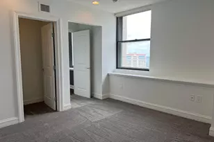 50 W Broad St, Columbus, OH 43215 - Photo 20