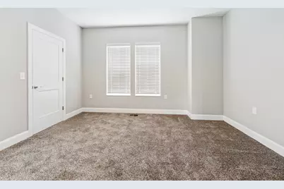 642 Sullivant Avenue #642, Columbus, OH 43215 - Photo 16