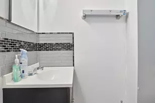 3172 Weirton Dr, Columbus, OH 43207 - Photo 34