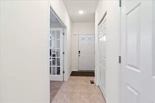 5999 Bears Run Rd, Columbus, OH 43232 - Photo 4