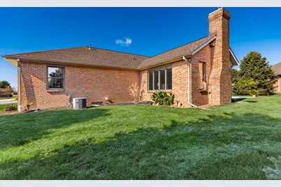 1061 Edinburgh, London, OH 43140 - Photo 32