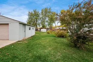 696 Williams Rd, Columbus, OH 43207 - Photo 38