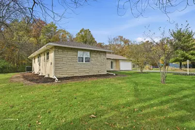 854 S Section Line Road, Delaware, OH 43015 - Photo 2