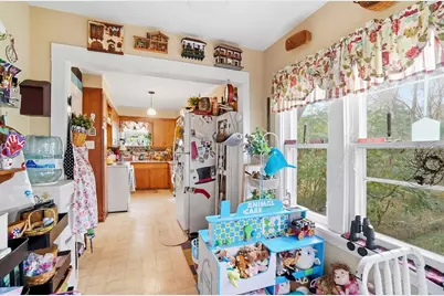 64 Commerce Street, Lockbourne, OH 43137 - Photo 14