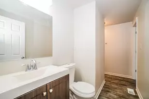 4005 Vermilion Ave, Groveport, OH 43125 - Photo 14