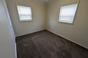 3352 Karl Rd, Columbus, OH 43224 - Photo 16