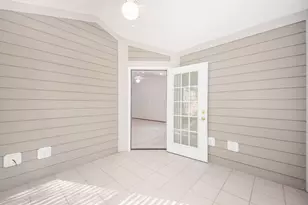 597 Piney Glen Dr, Columbus, OH 43230 - Photo 8