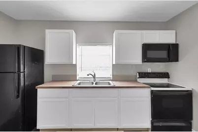 264 Woodlawn Avenue, Columbus, OH 43228 - Photo 12