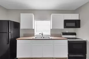 264 Woodlawn Ave, Columbus, OH 43228 - Photo 12