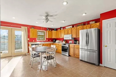 204 E Spring Avenue, Bellefontaine, OH 43311 - Photo 12