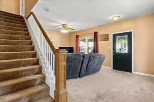 204 E Spring Ave, Bellefontaine, OH 43311 - Photo 8