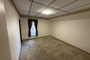 229 W Columbia St, Marion, OH 43302 - Photo 16