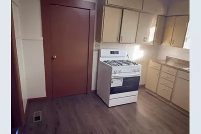 229 W Columbia Street, Marion, OH 43302 - Photo 6