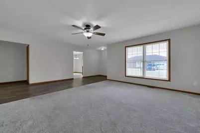 700 Shawn Drive, West Jefferson, OH 43162 - Photo 14