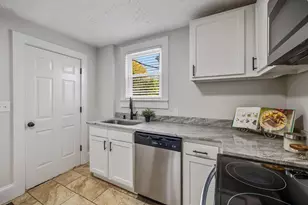 756 Seymour Ave, Columbus, OH 43205 - Photo 10