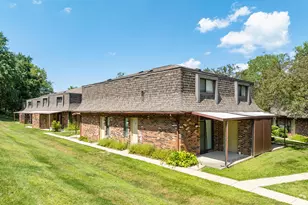 2 Rockcreek Dr, Delaware, OH 43015 - Photo 4