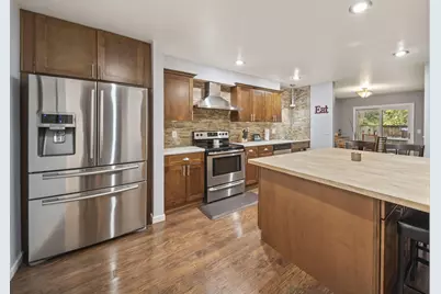 6752 Willow Grove Place E, Dublin, OH 43017 - Photo 4