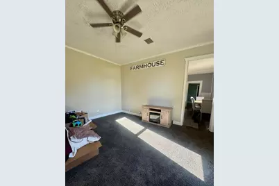 16 N Main Street, Jeffersonville, OH 43128 - Photo 6