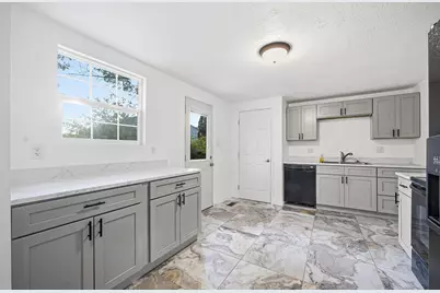 1830 Winding Hollow Drive, Columbus, OH 43223 - Photo 18