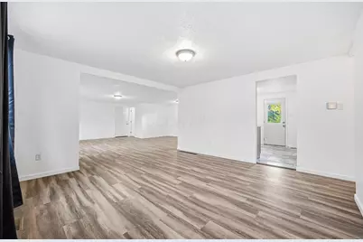 1830 Winding Hollow Drive, Columbus, OH 43223 - Photo 10