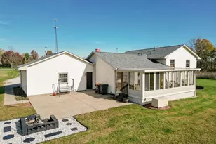 12099 Duncan Plains Rd, Johnstown, OH 43031 - Photo 2